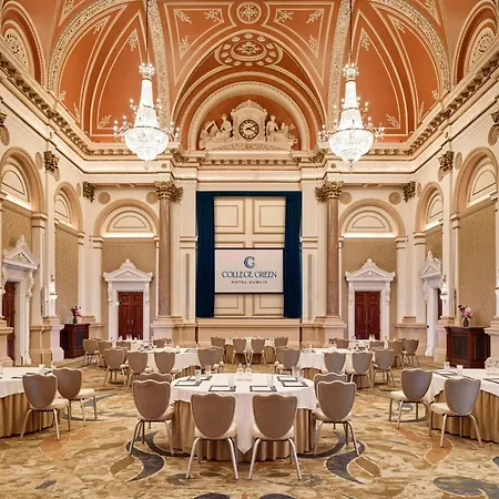 The College Green Dublin Hotel, Autograph Collection-3