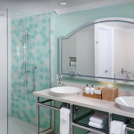 Ocean Key Resort & Spa, A Noble House Resort-2