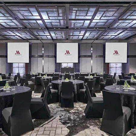 Singapore Marriott Tang Plaza Hotel-2