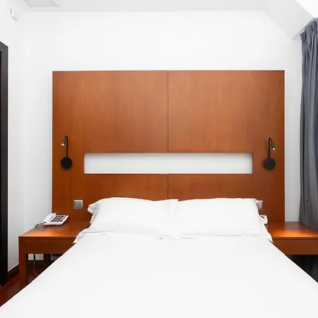 Hotel Maroa Vigo-3
