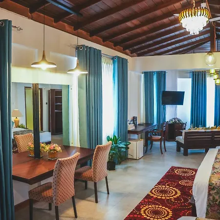 Thilanka Hotel-2