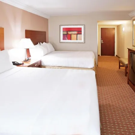 Holiday Inn Express & Suites Niagara Falls By Ihg-2