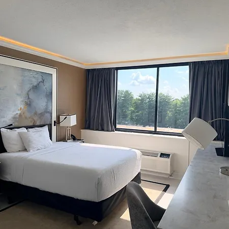 Inn At Lebanon - Hershey & Manheim Area-3
