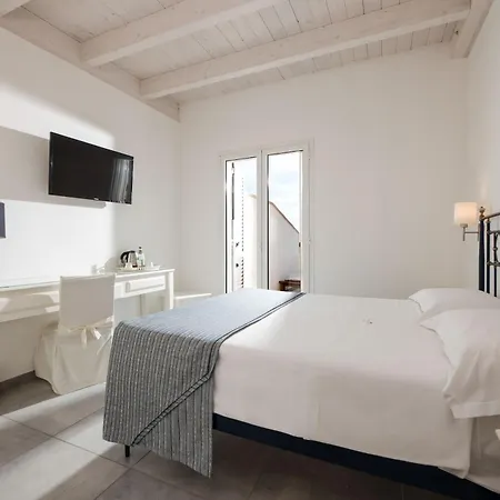 Hotel Boutique Il Castellino Relais-3