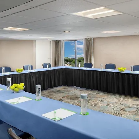 Holiday Inn And Suites Phoenix Airport North By Ihg-2