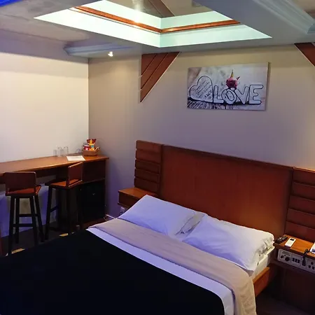Motel Avenida (Adults Only)-3