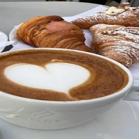 Rome'S Best Holidays Guest House-2