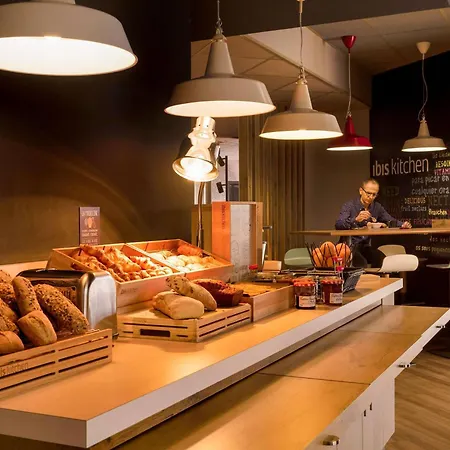 Ibis Arles-2