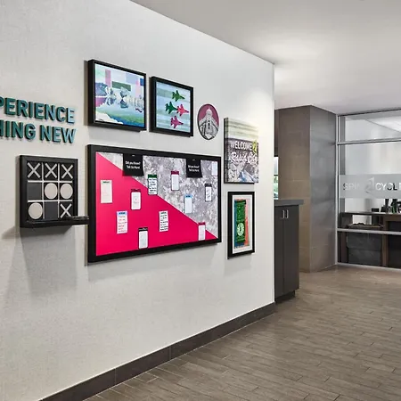 Home2 Suites By Hilton Rapid City-3