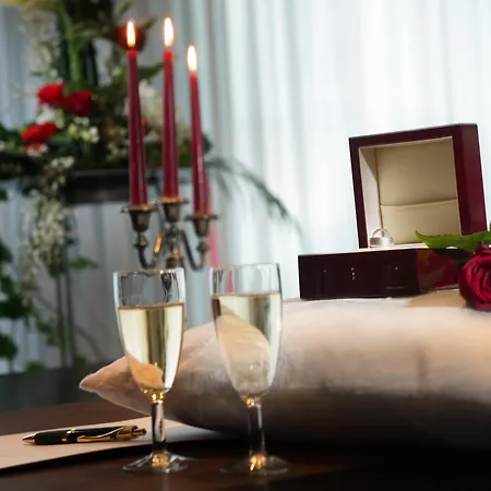 Sunday Hotel And Spa Wismar-3