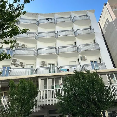 Hotel Marea con Piscina NUOVA GESTIONE-2