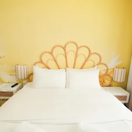 Glam'S Hotel-2