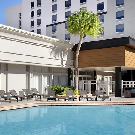 Courtyard By Marriott Across Universal Orlando-3