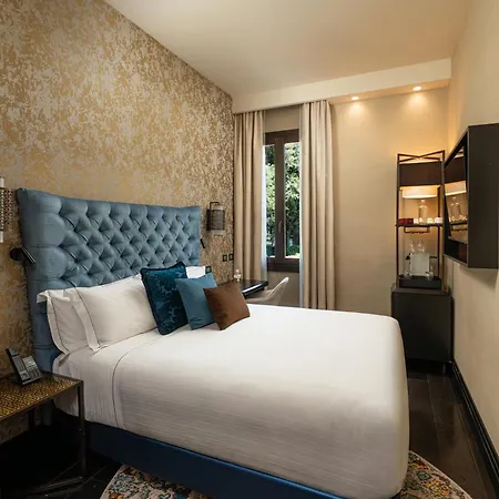 The Venice Times Hotel, Vignette Collection By Ihg-3