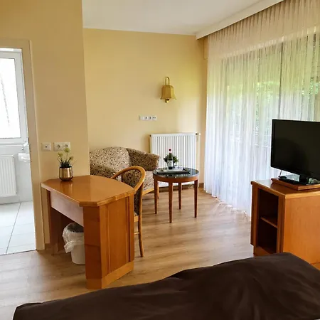 Hotel Rheinland-2