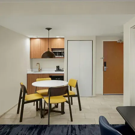Fairfield Inn & Suites By Marriott Virginia Beach Oceanfront-2