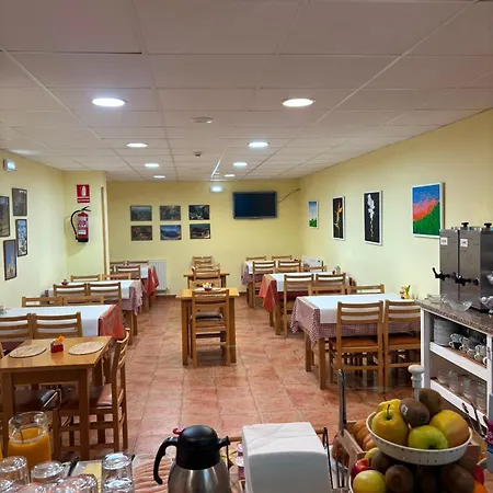 Hotel La Guindal-2