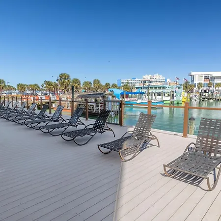 Pier House 60 Clearwater Beach Marina Hotel-3