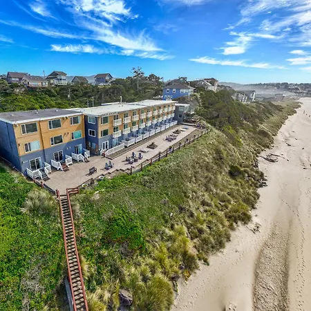 Sailor Jack Oceanfront Motel-2