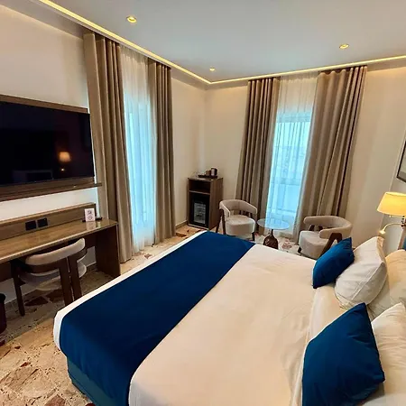 Grand Harbour Hotel-3