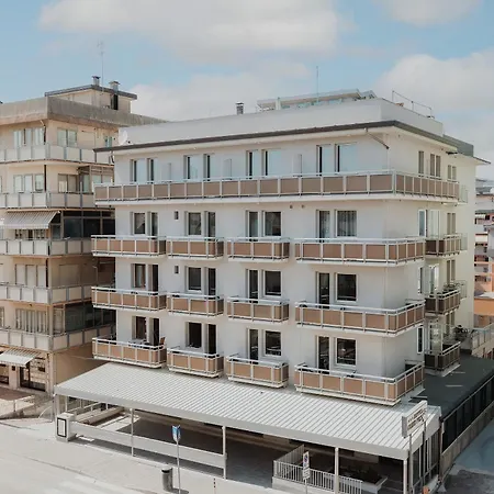 Hotel Grand Prix-2