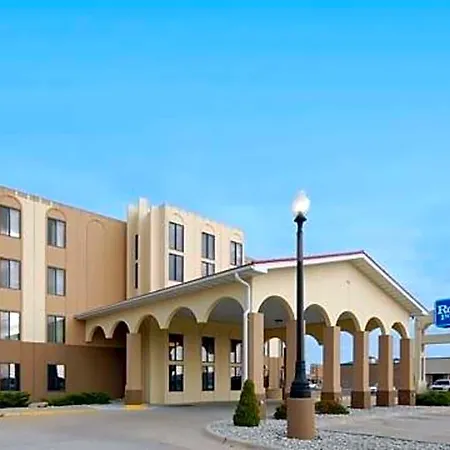 Rodeway Inn-3