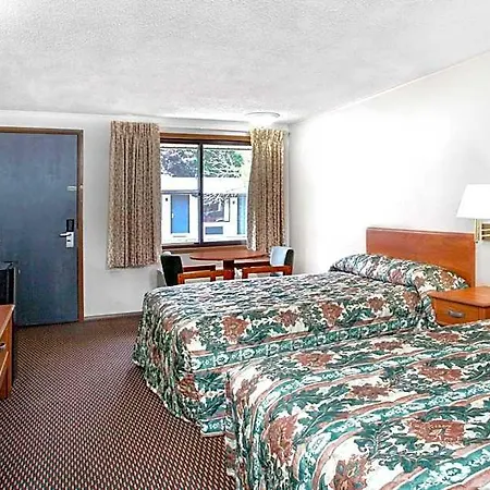 Knights Inn Pittston-2