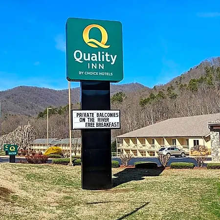 Quality Inn Cherokee Riverside-2