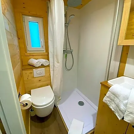 Tiny House Wupper im PIER9 Tiny House Hotel-3