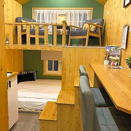 Tiny House Ahse im PIER9 Tiny House Hotel-3