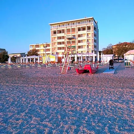 Hotel Atlantic-2