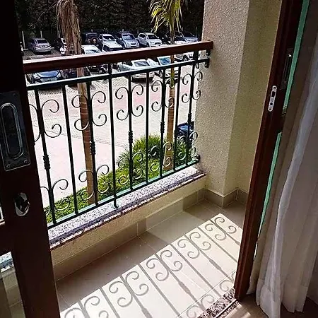 Vista Azul Flat Service-3