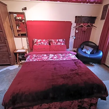 Bed And Breakfast Opus 209-3