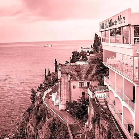 Hotel Voce del Mare-3