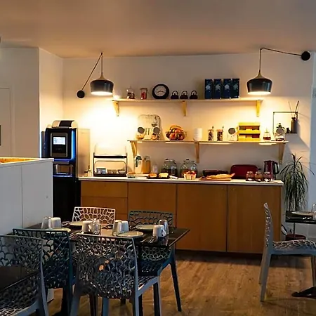 Hotel Saint-Florent, A 2 Pas Du Theatre Antique D'Orange-2