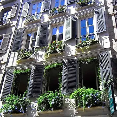 Hôtel des Arceaux-2