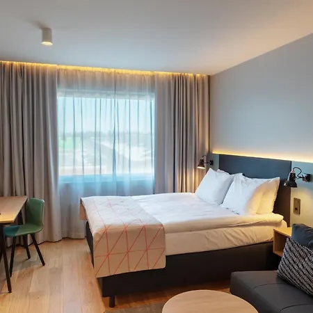 Holiday Inn Helsinki - Expo By Ihg-3