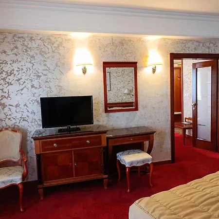 Hotel Bellevue - Metropol Lake Resort-2