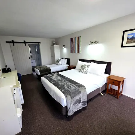 Arran Motel-3