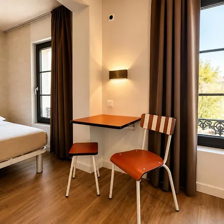 7Art Hotel-2