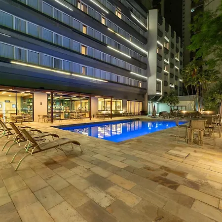 Hotel Deville Business Maringá-2