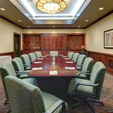 Holiday Inn Staunton Conference Center By Ihg-3