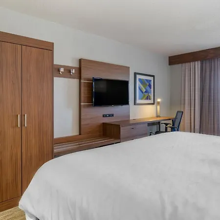 Holiday Inn Express Cape Coral-Fort Myers Area By Ihg-2