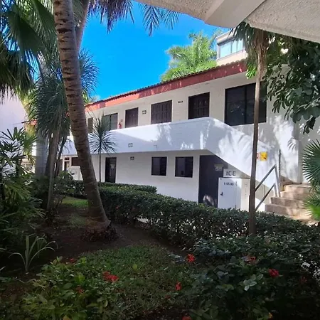 Sina Suites Cancun - Adults Only-3