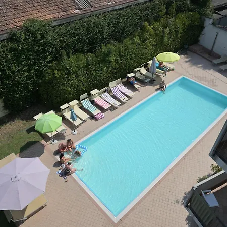 Ferretti Residence Garda Palace-3