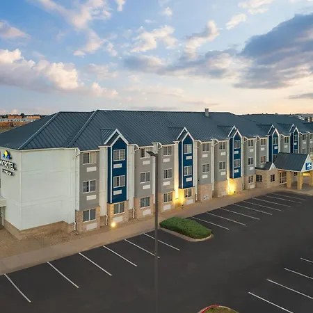 Microtel Inn & Suites By Wyndham Denver Airport-3