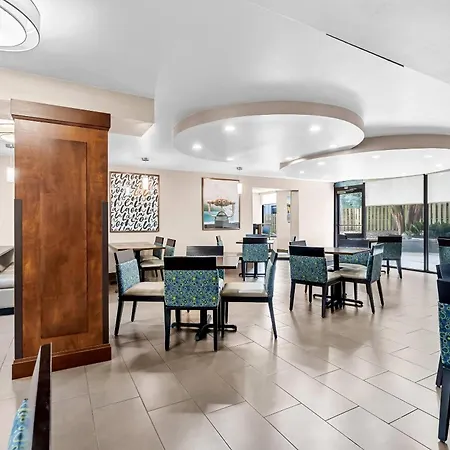 Comfort Inn University-3