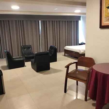 Hotel Alexander-3
