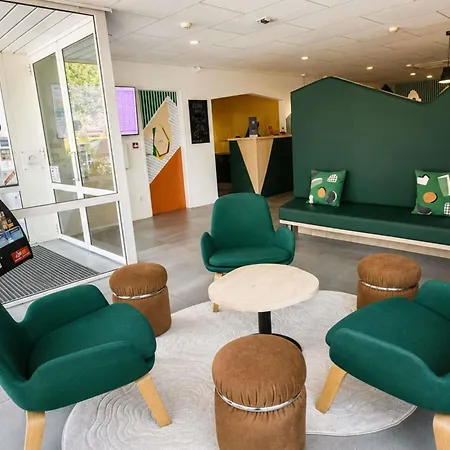 ibis Styles Clermont Ferrand Sud La Pardieu-3