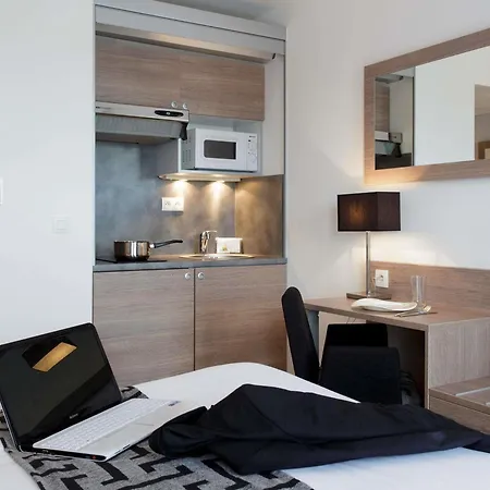 Aparthotel Adagio Access Palaiseau-2